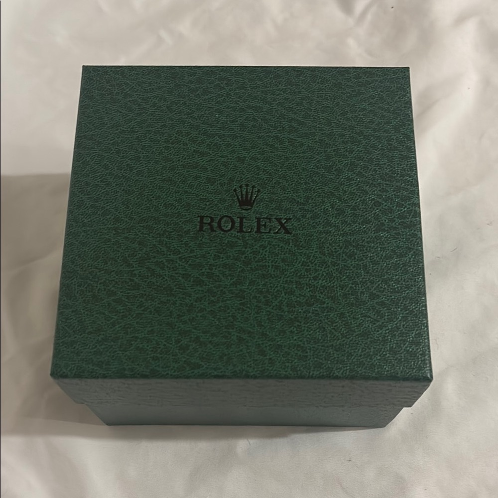 rolex dark green presentation box empty